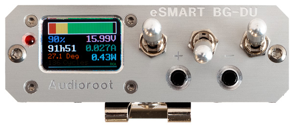 Face avant AUDIOROOT eSMART BG-DU distributeur alimentation