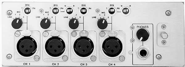 Face gauche COOPER CS 104 mixette 4 entrées 4 sorties directes