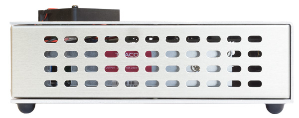 Face droite DC AUDIOVISUEL CYCLOPE chargeur universel
