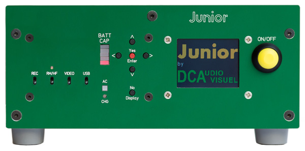 Face avant DC AUDIOVISUEL JUNIOR station d'alimentation