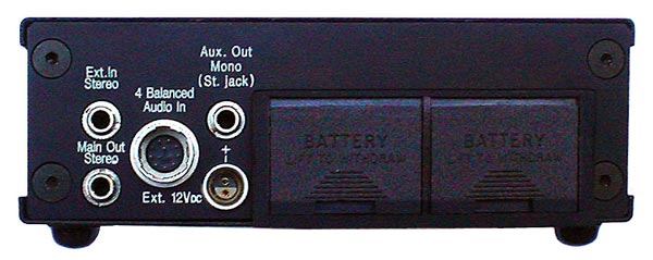 Face arrière DC AUDIOVISUEL OTOQUAD préampli casques 4 entrées