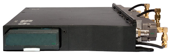 SOUND DEVICES SL-6 + Directional Antennas Left Panel