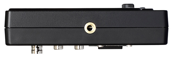 Face inférieure SWIT S-1071H moniteur vidéo HD 7"