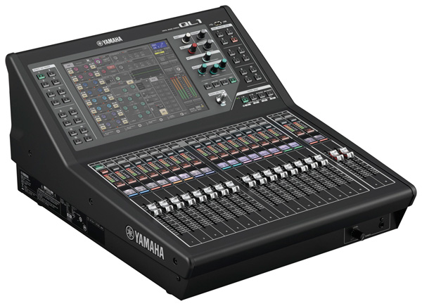 YAMAHA QL1 console numérique